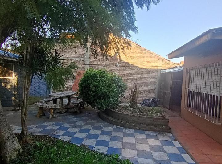 Casa · 90m² · 3 Cocheras