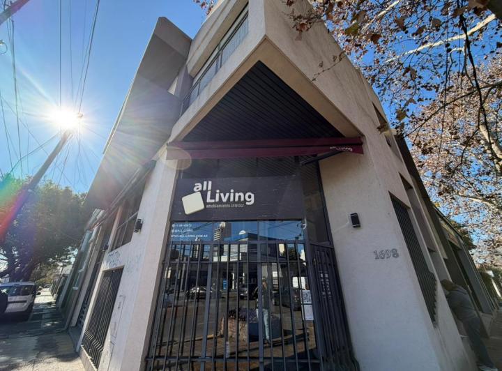 Local comercial · 272m² · 3 Ambientes · 1 Cochera