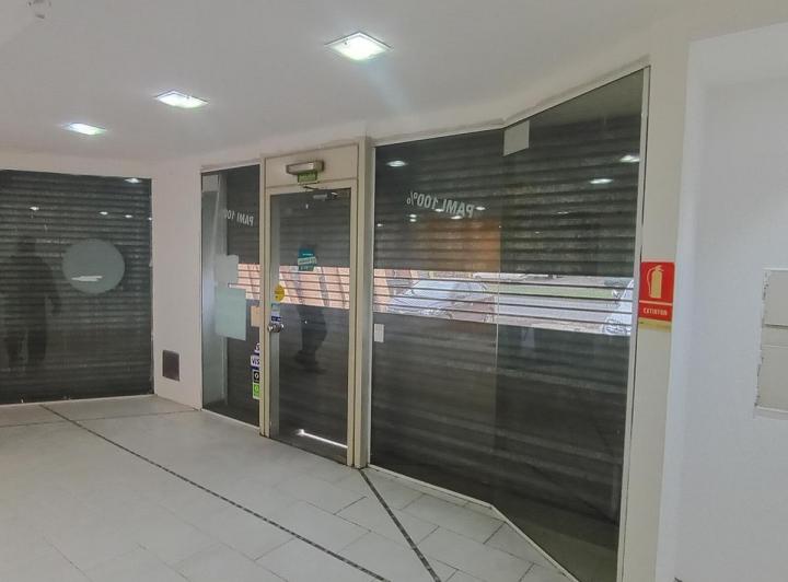 Local en alquiler en Villa la Florida · 7 ambientes