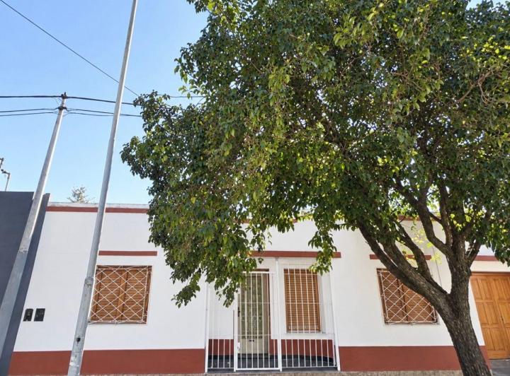 Casa · 128m² · 6 Ambientes