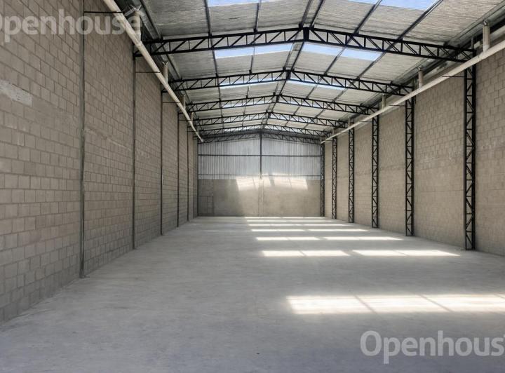 Depósito · 400m² · 1 Ambiente · 1 Cochera