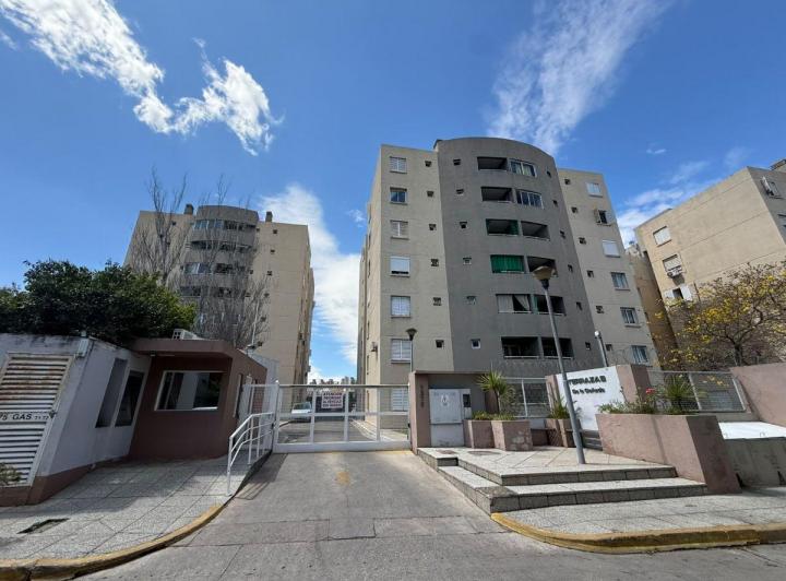 Departamento · 60m² · 4 Ambientes