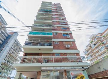Departamento · 88m² · 5 Ambientes · 1 Cochera · Venta Depto 5 Ambientes con Cochera Olivos