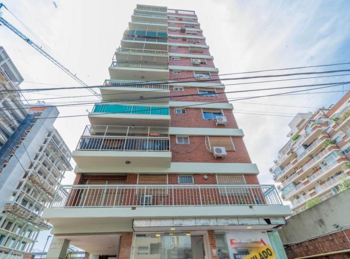 Departamento · 88m² · 5 Ambientes · 1 Cochera