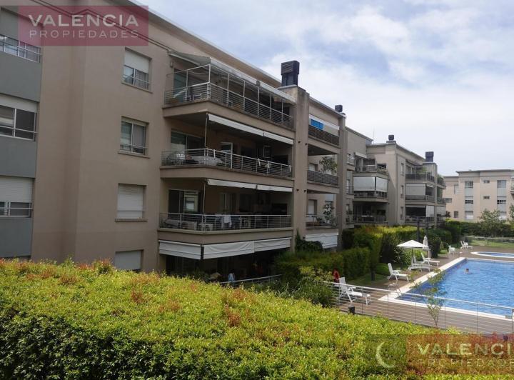 Departamento · 122m² · 4 Ambientes · 2 Cocheras
