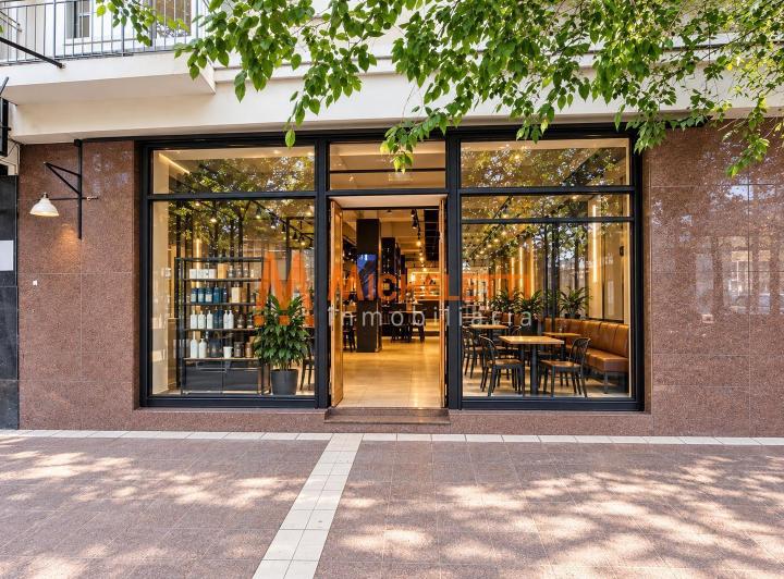 Local en alquiler en Ciudad de Mendoza · 2 ambientes