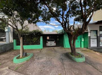 FRZ-FRZ-1087_2 · Venta de Casa a Refaccionar o Demoler en Excelente Ubicación