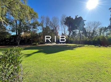 Terreno 1000m² Venta Pilar · Lote de 1000 m² Completamente Parquizado
