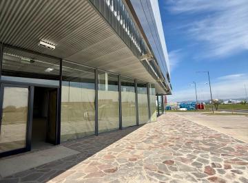 Local comercial · 500m² · 1 Ambiente · 15 Cocheras · Impactante Local Comercial con Maxima Exposisión