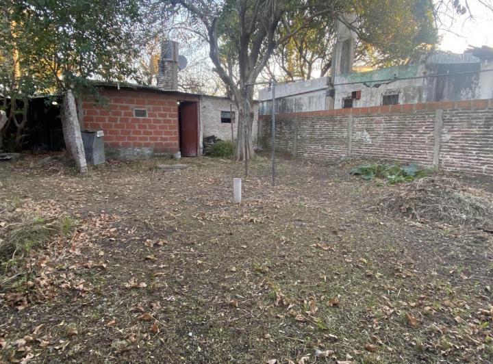Terreno · 226m²