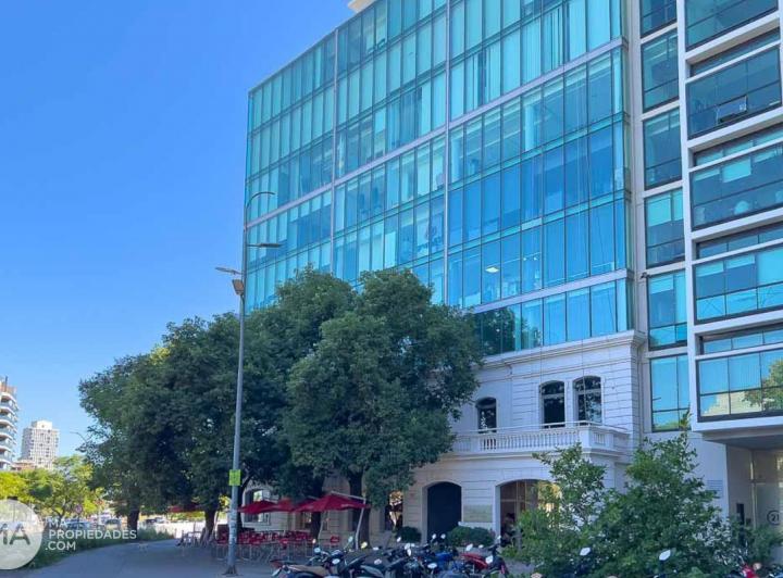 Oficina comercial · 24m² · 1 Ambiente · 1 Cochera