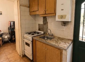 PH · 23m² · 2 Ambientes · PH en Venta a Refaccionar