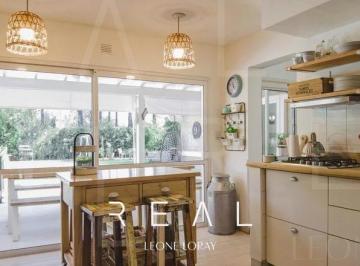Casa · 270m² · 5 Ambientes · Casa en Venta de 5 Ambientes, Barrio Solar del Bosque, Ezeiza