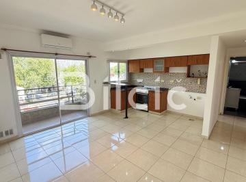 Departamento · 36m² · 2 Ambientes · 1 Cochera · Departamento en Alquiler en Lanús Oeste