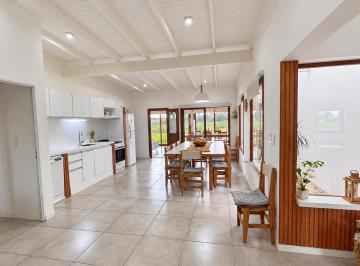 Casa · 135m² · 4 Ambientes · 2 Cocheras · Venta Casa 3 Dorm. y Piscina a Estrenar Barrio Cerrado Ribera 160 y 467 - City Bell, La Plata