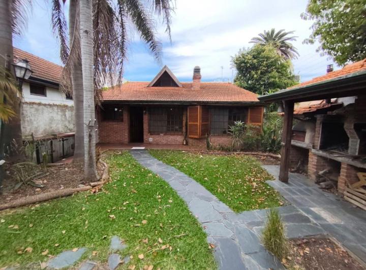 Casa · 63m² · 2 Ambientes · 1 Cochera