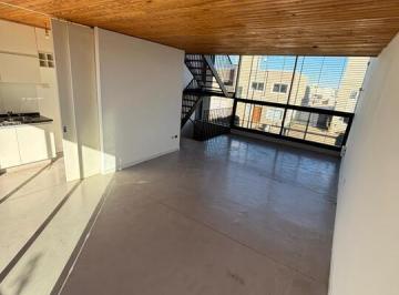 Casa · 150m² · 4 Ambientes · 2 Cocheras · Venta / Alquiler Triplex Docta Primera Etapa - Todos Los Servicios