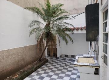Departamento de 2 ambientes, Palermo · Oro 2300, Muy Amplio Dos Ambientes de 61 m² con un Patio Soñado y Muy Luminoso.