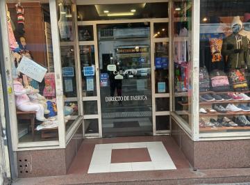 Local comercial , Recoleta · Espectacular Local Comercial Premium Apto Todo Uso