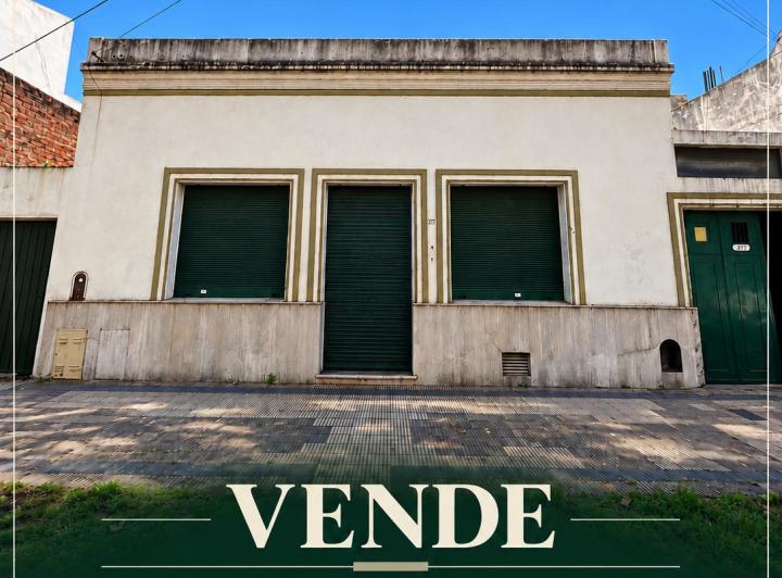 Casa · 168m² · 4 Ambientes · 1 Cochera