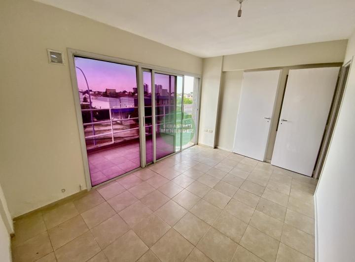 Departamento · 88m² · 4 Ambientes · 1 Cochera