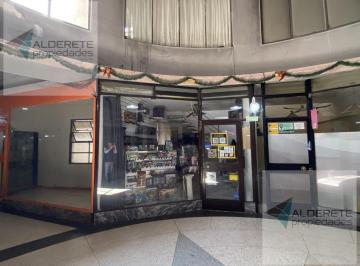 Local comercial · 32m² · 1 Ambiente · Venta de Local en Galeria en Flores