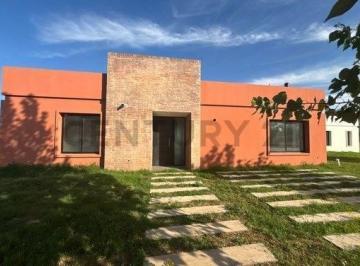 Casa · 120m² · 4 Ambientes · Venta Casa a Estrenar, La Federala, Lobos