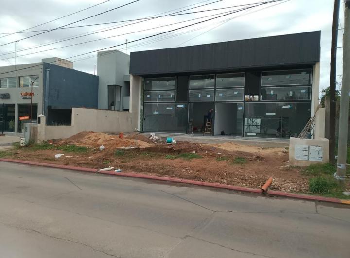 Local comercial · 112m²