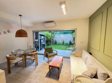 Casa · 125m² · 5 Ambientes · 1 Cochera · Triplex en Venta en Tigre. Parrilla y Jardín. Terrazas Al Río.