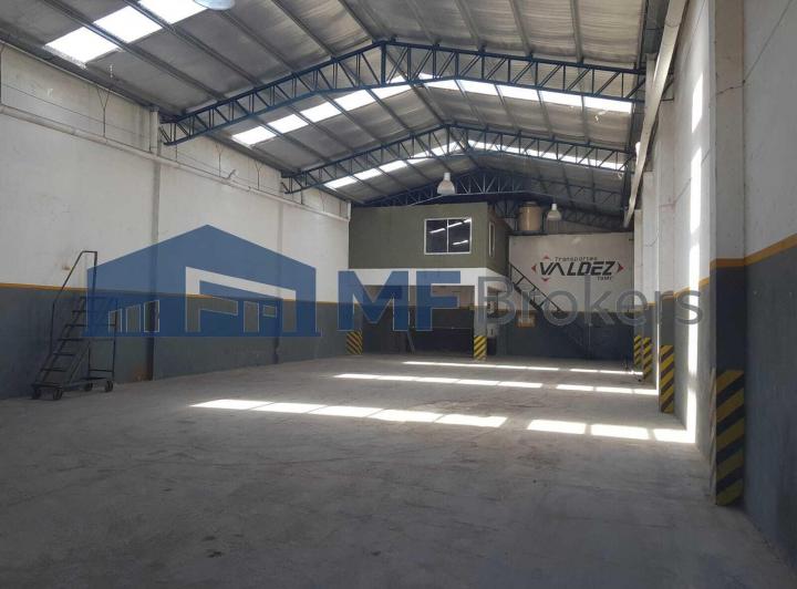 Bodega-Galpón · 360m²