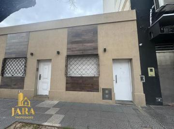 Casa · 80m² · 3 Ambientes · Venta PH Tipo Casa 3 Amb Wilde
