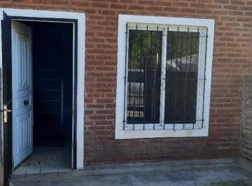 Casa · 70m² · 2 Ambientes · 1 Cochera · Duplex en Alquiler, Pilar