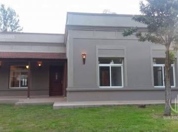 Quinta vacacional · 329m² · 6 Ambientes · Quinta en Canning (Ezeiza)