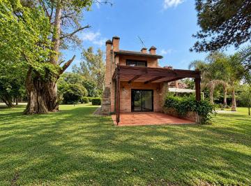 Casa · 94m² · 4 Ambientes · Casa Triplex en Alquiler en Pilar del Lago, Pilar, G. B. a. Zona Norte