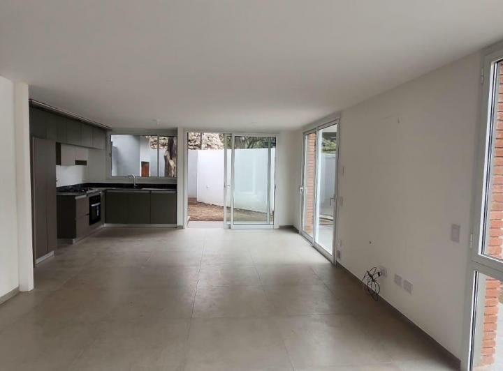 Casa · 53m² · 4 Ambientes