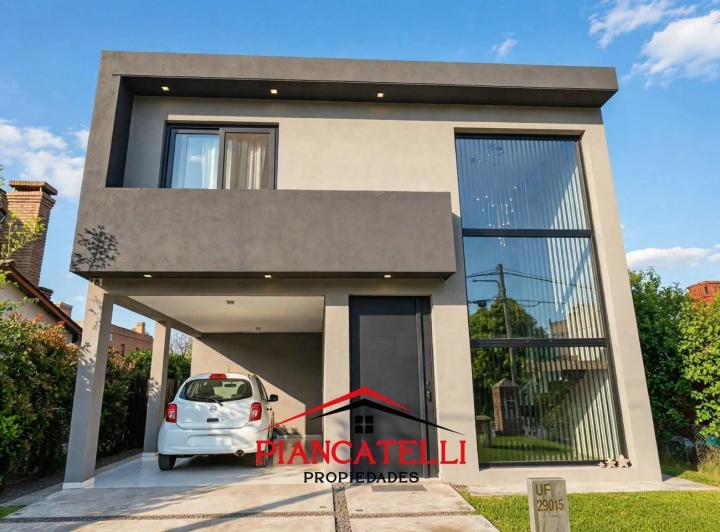 Casa · 173m² · 4 Ambientes · 3 Cocheras