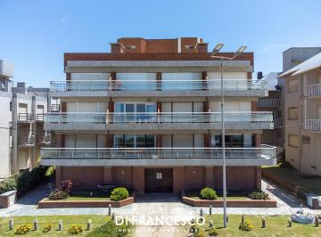 Departamento · 166m² · 7 Ambientes · 2 Cocheras · Departamento Frente Al Mar Pinamar con Cochera 7 Ambientes - Ascensor