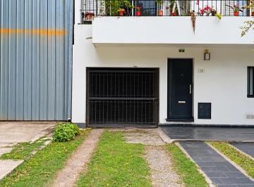 Garage , Ciudad de Santa Fe · Cochera en Venta en El Centro/sur