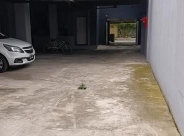 Garage · 18m² · Cochera Cubierta - Saenz Peña