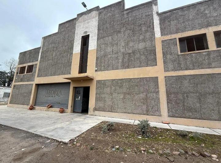Campo · 6883m²