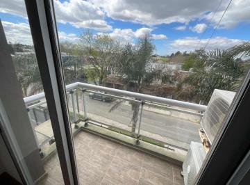 Departamento · 32m² · 2 Ambientes · 1 Cochera · Departamento en Venta Berazategui 1 Dorm Cochera