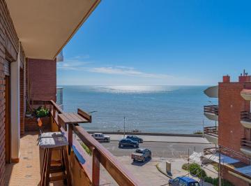 Departamento · 83m² · 4 Ambientes · 1 Cochera · Departamento - 3 Ambientes - Cochera - Vista Al Mar
