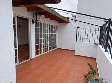 PH · 86m² · 4 Ambientes · Venta PH. 4 Ambientes con Terraza y Patio/ Almagro