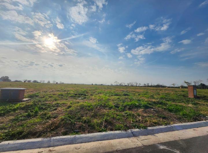 Terreno · 600m²