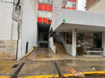 Garage , Córdoba · Cochera en Alberdi. Zona Tribunales!