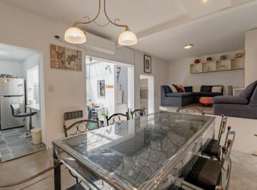 PH · 75m² · 2 Ambientes · Casa 1 Dormitorio Venta Pasillo Lourdes Terraza