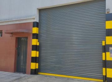Bodega-Galpón · 414m² · 1 Ambiente · Venta Galpon en Avellaneda