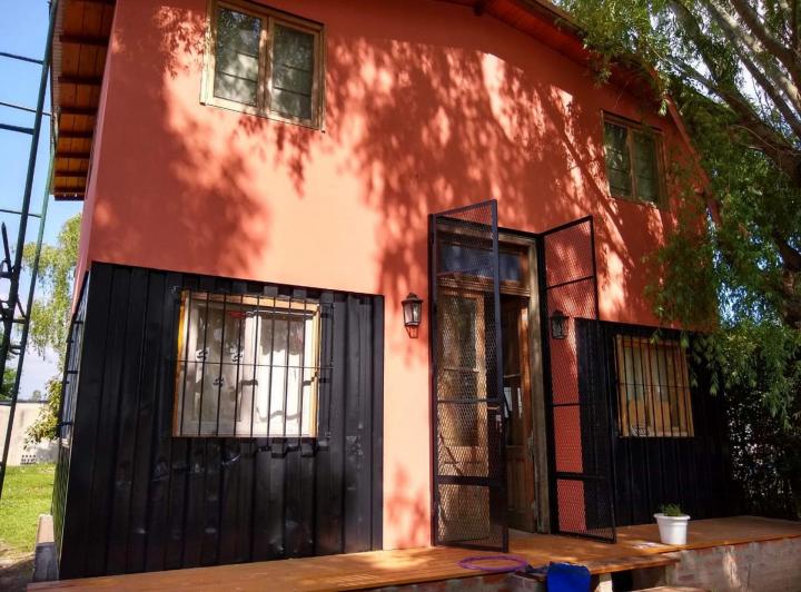 Casa · 100m² · 3 Ambientes · 1 Cochera