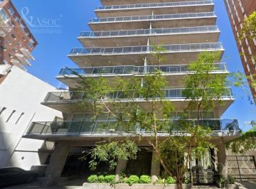 Departamento · 200m² · 5 Ambientes · 1 Cochera · Excepcional Piso Al Frente con Gran Balcón