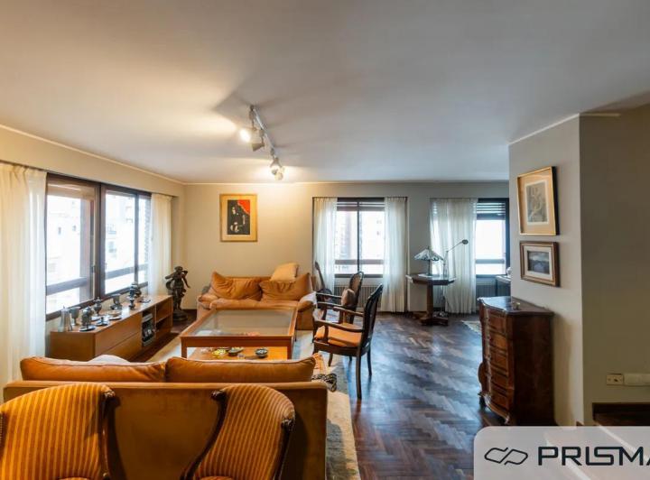 Departamento · 187m² · 7 Ambientes · 2 Cocheras